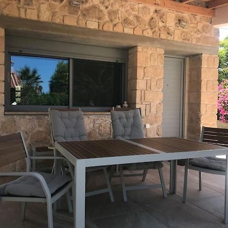 Πέτρινη Κατοικία Στην Αίγινα - Stone House In Aigina Khloi Exteriör bild